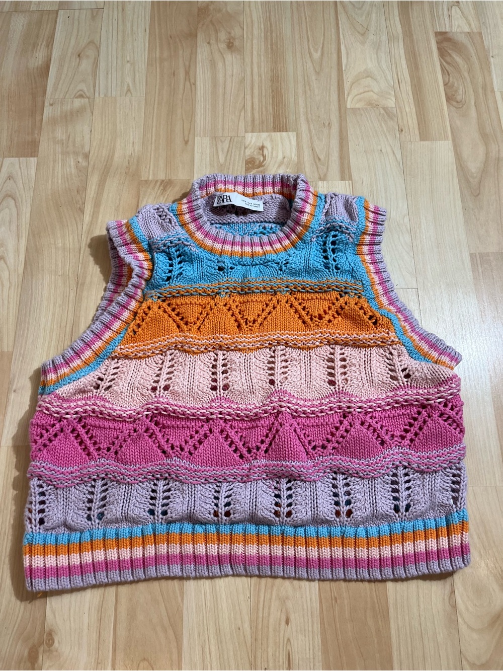 Zara Multicolor Crochet Knit Crop Sweater Vest small